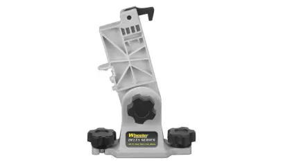 The Delta Series® AR-15 Mag well Block is designed for use with the Tipton® Best Gun Vise™. The vice block locks into the magazine well and provides a steady base for cleaning or light gunsmithing on your AR-15.